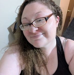 Meet your Posher, Kendra